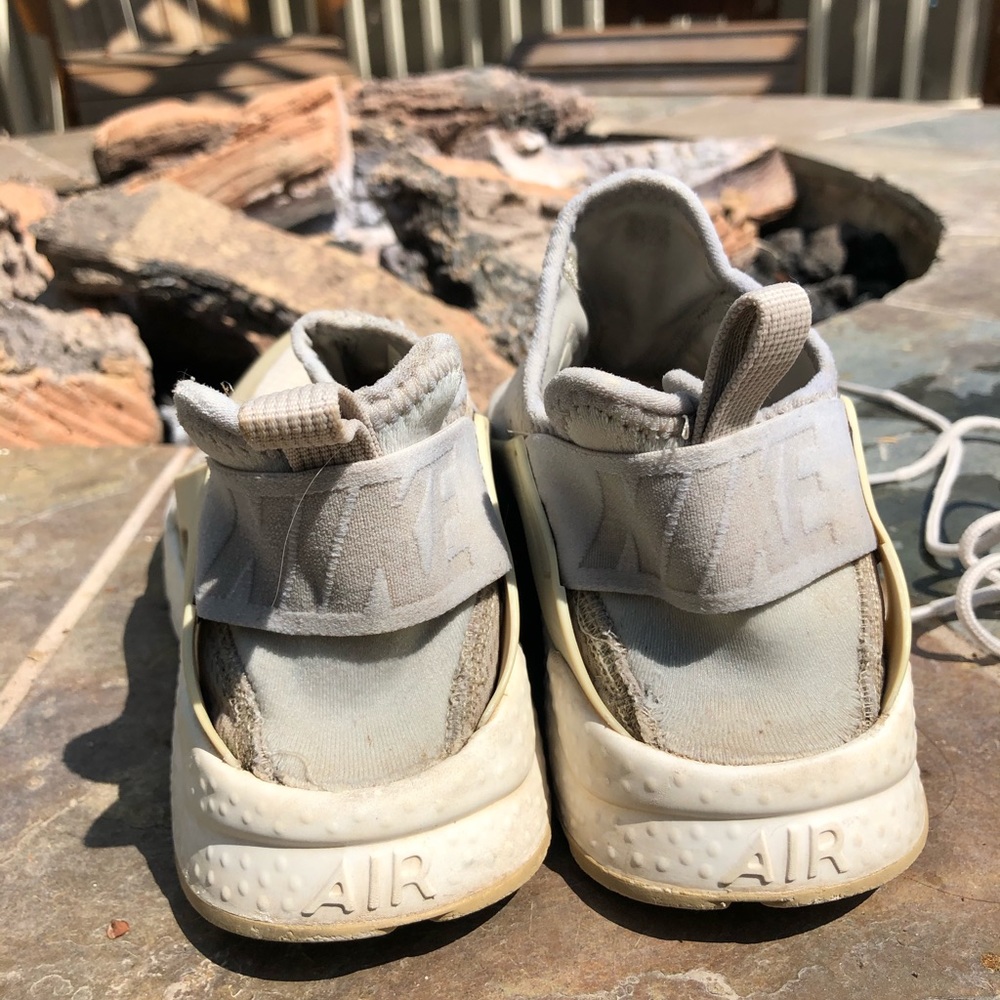 Huraches training shoes